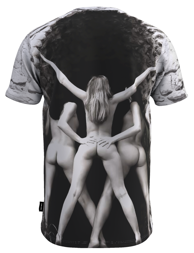 THREE SEXY GIRLS T-SHIRT